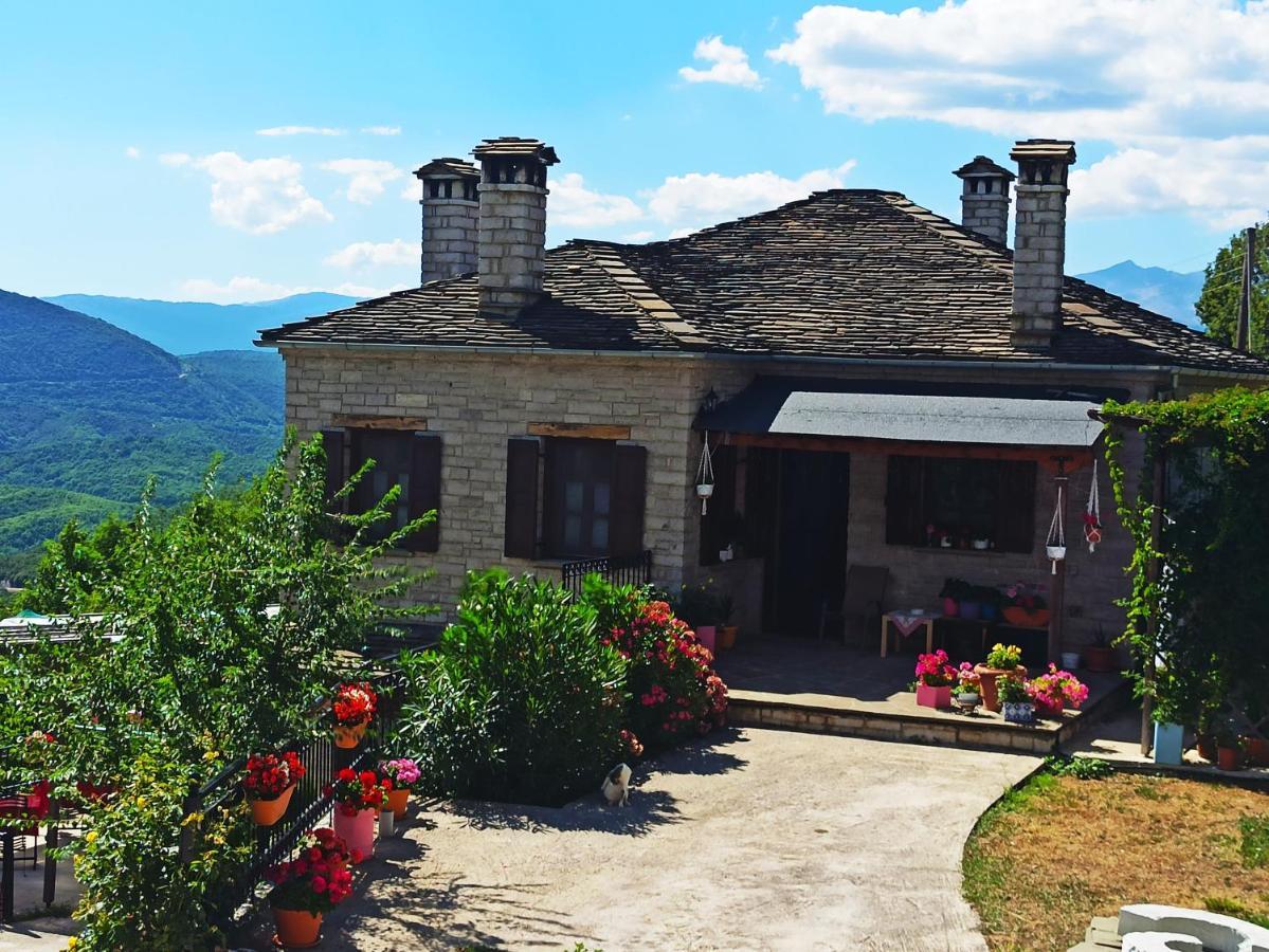 Hotel Foris House Vikos Esterno foto