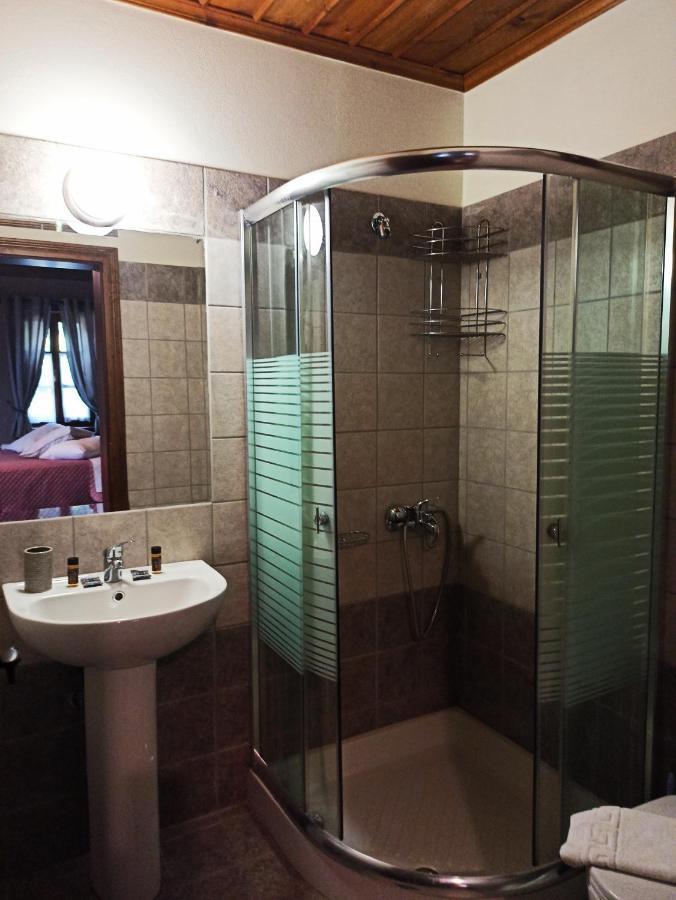 Hotel Foris House Vikos Esterno foto