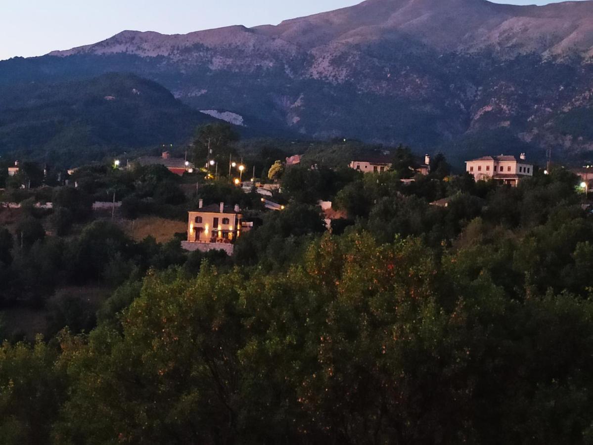 Hotel Foris House Vikos Esterno foto