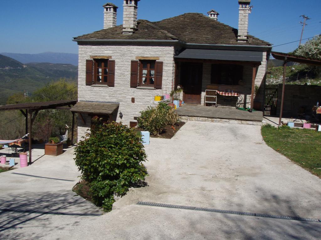 Hotel Foris House Vikos Esterno foto